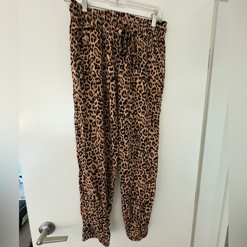 Womens Olivaceous cheetah print joggers